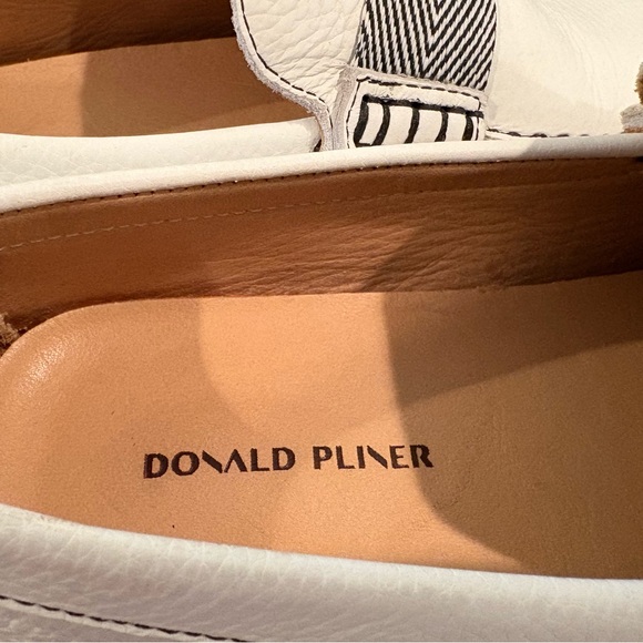 Men\'s Donald J. Pliner White and Black Slip-On Loafers; Size 10 main image 8